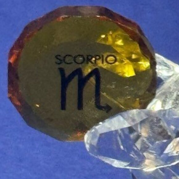 Swarovski Kris Bear Birthday Horoscope Scorpio 10/ 24 - 11/21 BNIB Great Gift - Picture 3 of 4